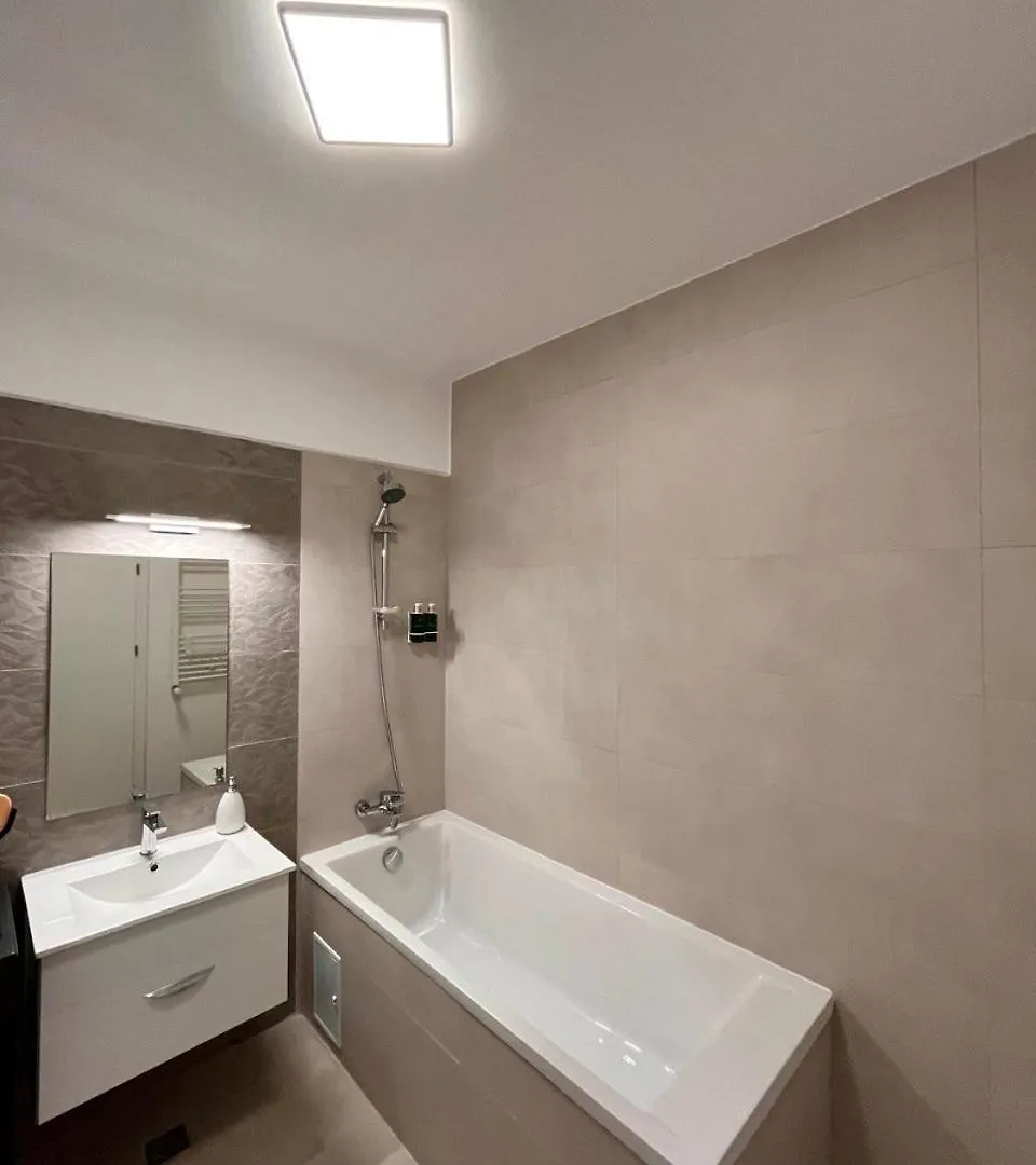 The Butterfly Suite, Near Arenele Romane & Constitution Square ブカレスト