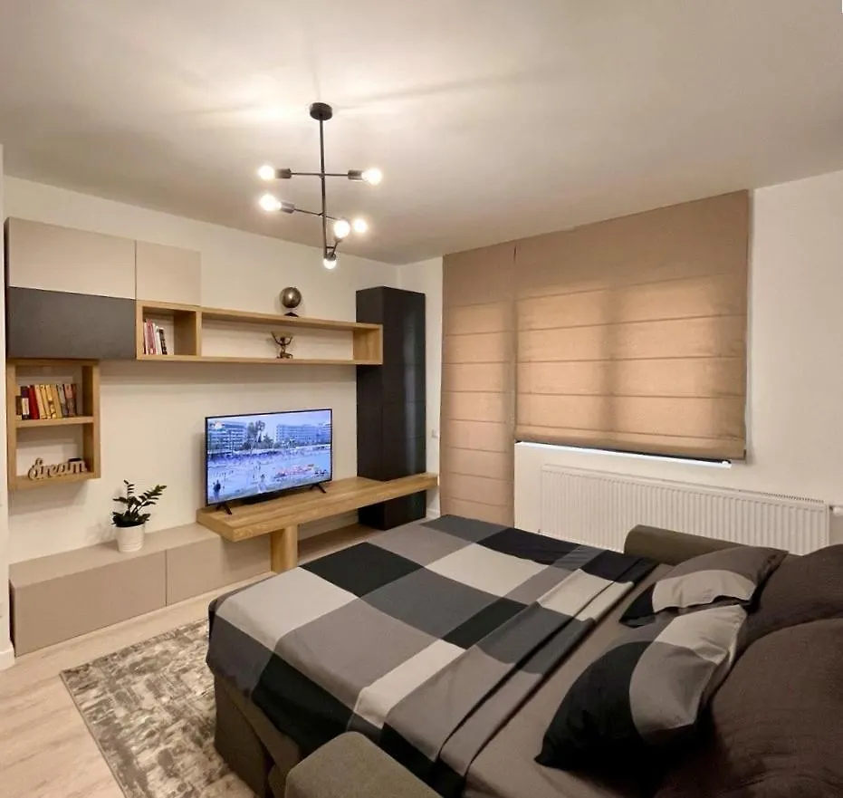 The Butterfly Suite, Near Arenele Romane & Constitution Square Bükreş 0*,