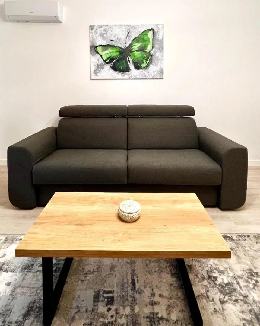 The Butterfly Suite, Near Arenele Romane & Constitution Square Bükreş Daire